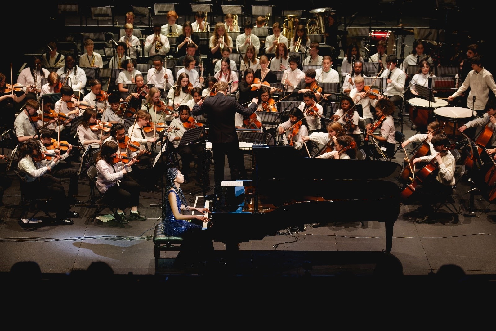 Photo by kind permission of Andy Paradise - Paradise/PhOtO)