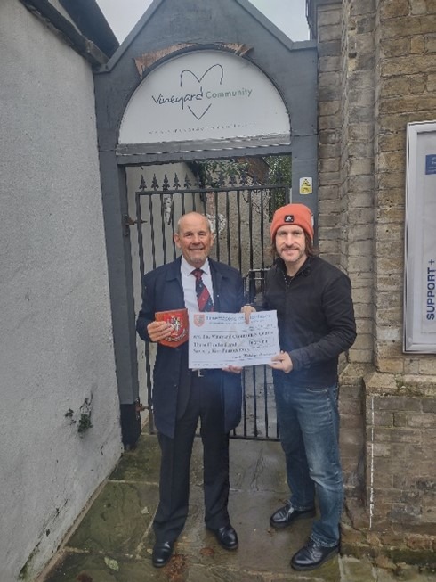 W Bro Graham Cooley and David Logan