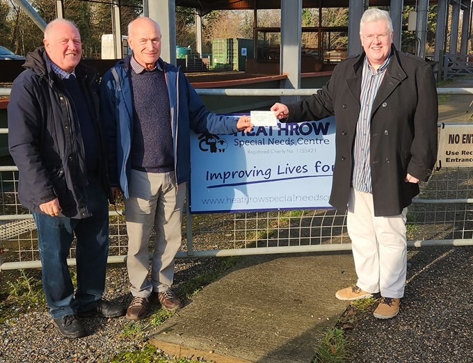 L-R: W. Bro Mike Ross PPrGSec, Mr Mike Tinsley of the Centre and W. Bro David North