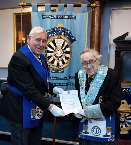 L8301 - Peter Baker and Geoff Hawkins