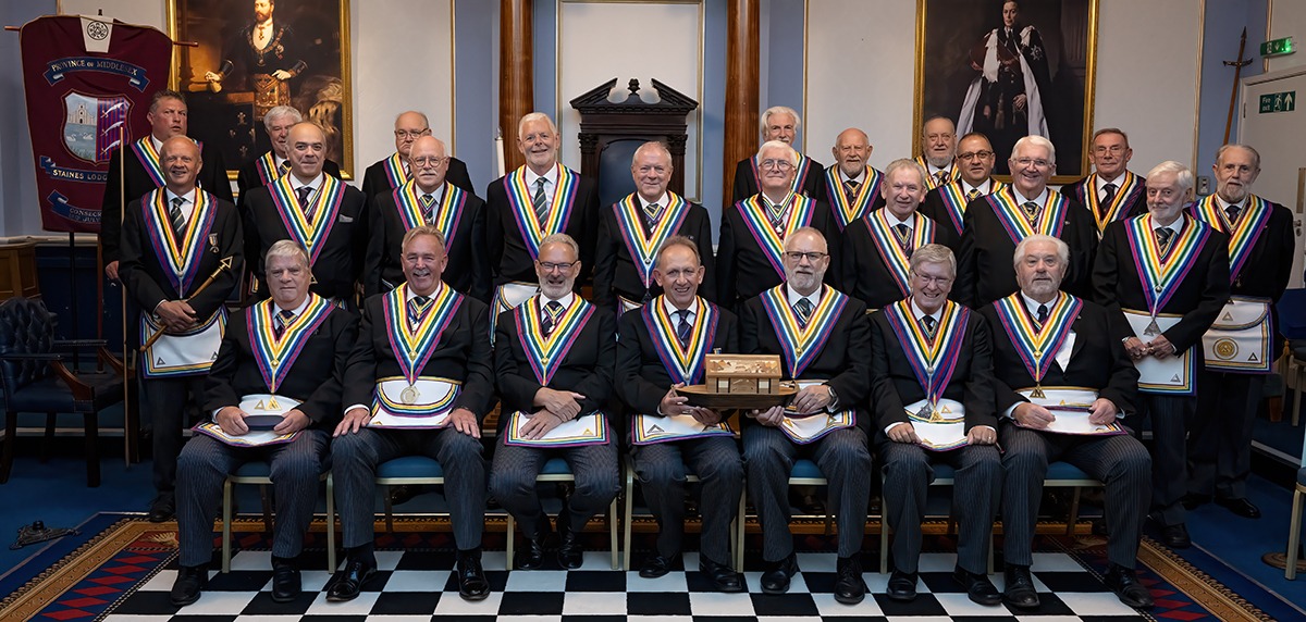 The Travelling Ark with Members of Staines Royal Ark Mariners Lodge 858 with V. W. Bro Steve Vanhinsburg & Provincial Escort