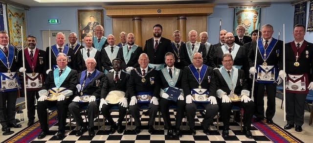 Members of Featherstone Lodge No 7851